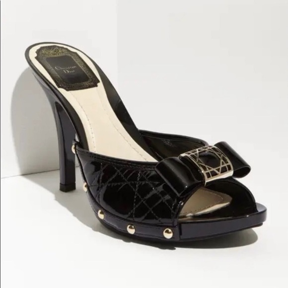 Authentic Dior Cannage Black Patent Leather Heels, size 39.5 - Picture 6 of 6